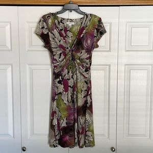 V-neck printed dress